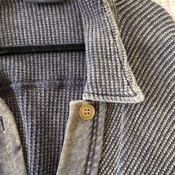 Textured Washed Button-Up Shirt Jacket - Picture 3 of 4